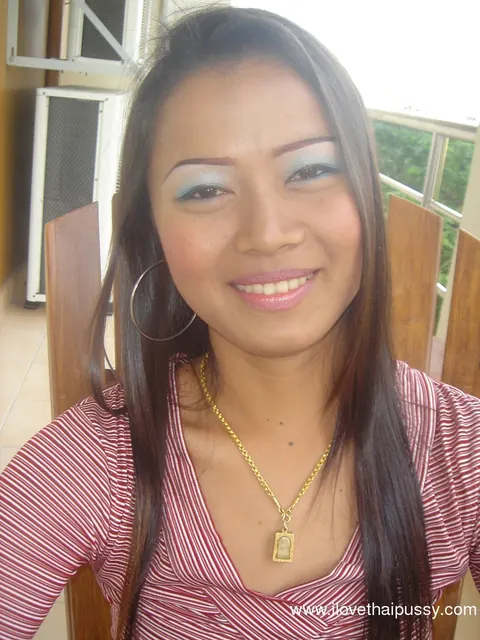 Asian Woman Displays Her Hairy Pussy in the Bathroom – photo 2 of 16