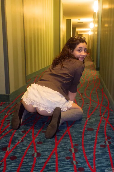 Eva Sedona: Brunette Latina in Panties, Socks and Glasses Flashes in Public – photo 5 of 11