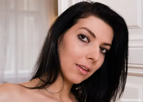 Bessie Beast: Busty Brunette Pulls Panties Aside to Reveal Her Shaved Pussy – photo 5 of 12
