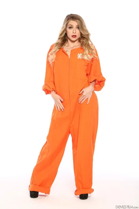 Alana Summers & Katie Morgan: Skinny Blonde MILF Strips Out of Her Jumpsuit – photo 2 of 17