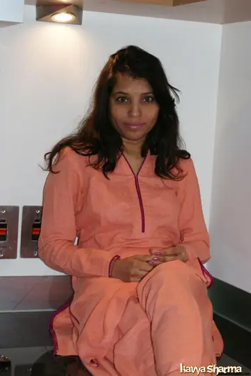 Indian MILF Strips Out of Her Lingerie in the Kitchen