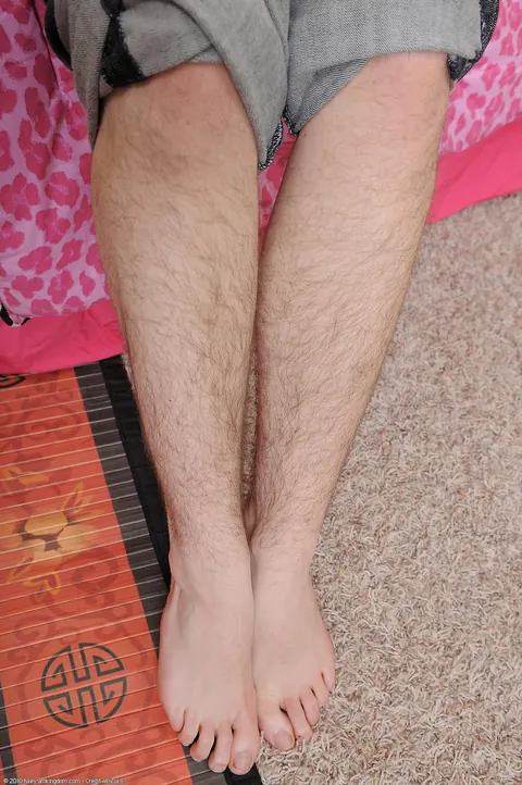 Hairy Brunette Undresses and Displays Her Furry Body – photo 3 of 21