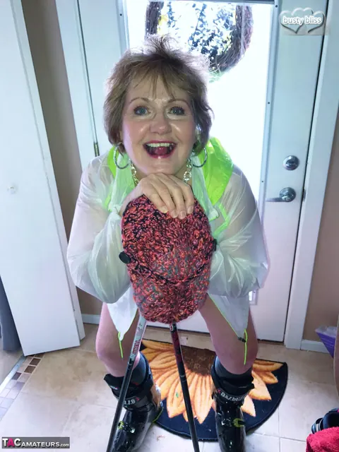 Bustybliss: Mature BBW in Boots Shows Off Her Big Natural Tits – photo 8 of 16