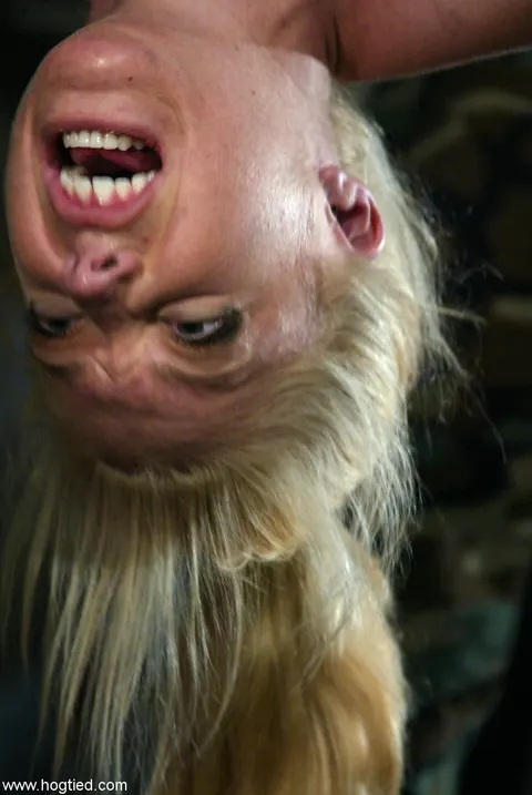 Hollie Stevens: Tall Blonde MILF Hangs in Bondage and Takes a Toy – photo 15 of 21