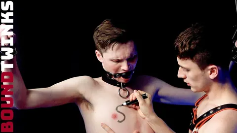 Bound Twink Receives a Handjob from His Dominant Partner – photo 4 of 15