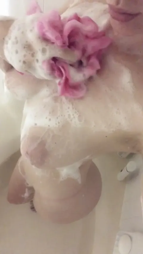 Bad Girl Natasha: Blonde Amateur Shows Her Big Natural Tits in a Bathroom Selfie – photo 5 of 15