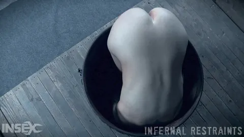 Tess Dagger: Brunette PAWG Gets Oiled and Bound in a Dungeon for Lesbian BDSM – photo 14 of 14