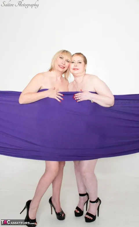 Posh Sophia: Busty British MILF and Girlfriend Pose in Heels – photo 8 of 16