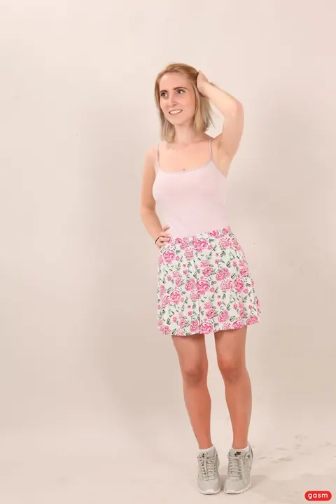 Lou Nesbit: Slim German Blonde in Threesome Sucks and Rides Two Men – photo 12 of 15