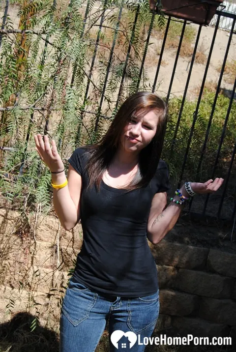 Petite Amateur Brunette Exposes Her Trimmed Pussy in the Forest – photo 1 of 21