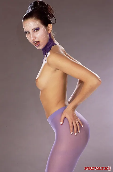 Patricia Diamond: Hungarian MILFs in Latex Give Blowjobs and Take Double Penetration – photo 3 of 20