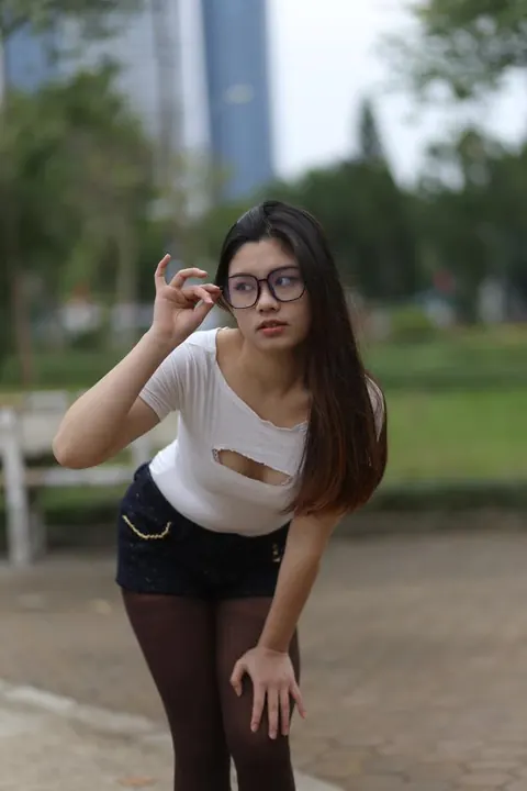 Petite Asian Brunette Strips Out of Her Tight Jeans Outdoors – photo 13 of 21