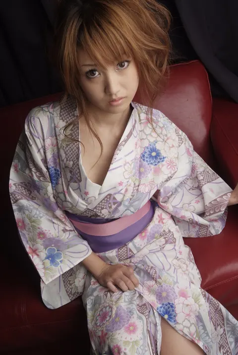 Yuki Mizuho: Slim Japanese Brunette with Big Enhanced Tits Takes a Creampie – photo 2 of 17