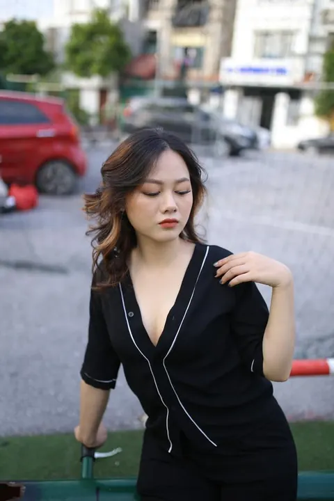 Petite Asian Brunette Flashes Outdoors in a Dress – photo 17 of 21