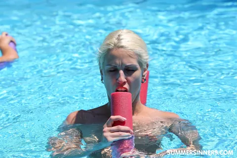 Amirah Adara & Mea Melone: Slim Redhead Czech Gives a Blowjob by the Pool – photo 5 of 20
