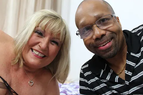 Alisha Rydes: Tall British MILF Fucks Her Black Lover – photo 1 of 20