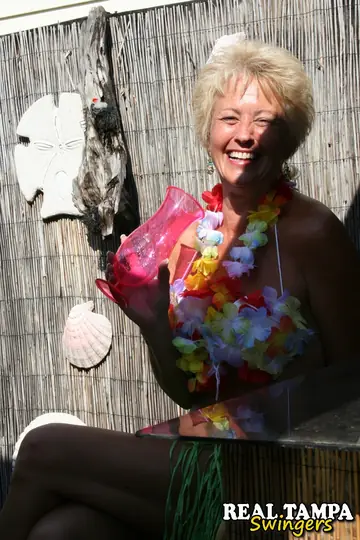 Tracy Lick – Tall Blonde MILF in Uniform Spreads Outdoors
