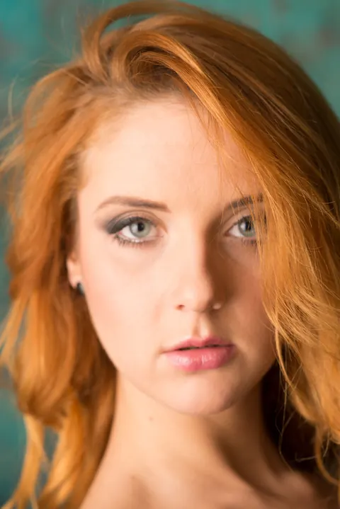 Roberta Berti: Slim Russian Redhead Undresses and Poses Nude – photo 8 of 21