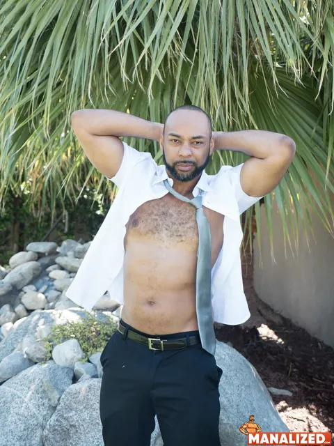 Athletic Hairy Man Undresses Outdoors and Poses Naked – photo 8 of 20
