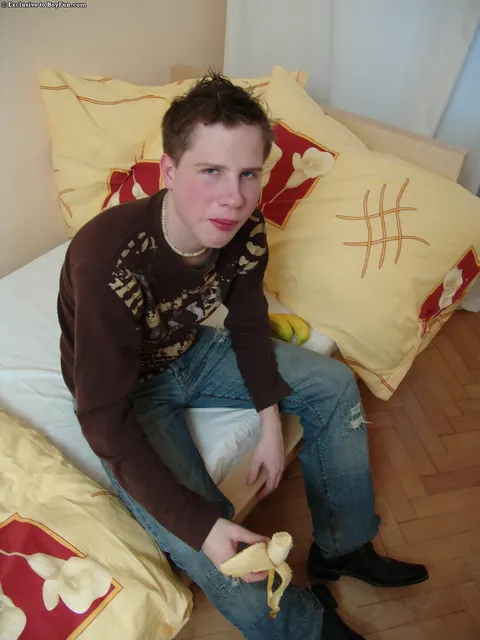 Naked Man Strokes His Cock Until He Shoots a Hot Load – photo 1 of 21