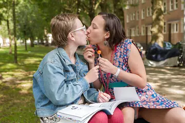 Remie – Outdoors, Short-Haired Brunettes Lick and Finger Hairy Pussies