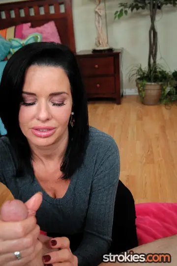 Veronica Avluv – Busty MILF and Petite Curly Brunette Give Handjobs in Group Sex