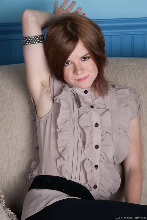Redhead in Heels Spreads Her Hairy Pussy Wide – photo 4 of 16