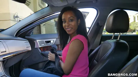 Deana Dulce: Thick Ebony Babe in Jeans Gives Head and Fucks in the Car – photo 4 of 21
