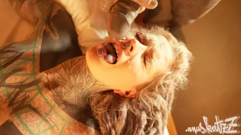 Anuskatzz: Tattooed Brunette Takes Anal and a Facial from Her Lover – photo 5 of 16
