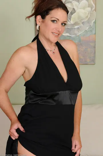 Curvy Redhead MILF with Big Natural Tits Spreads Wide