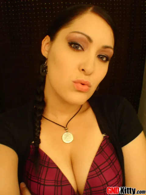 Brunette with Big Tits Pulls Bra Straps Down in Lingerie Selfie – photo 6 of 12