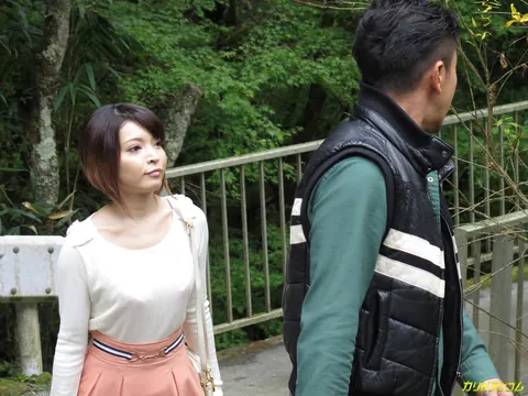 Hikaru Kirishima: Slim Japanese Brunette in a Skirt Gets Creampied – photo 3 of 20