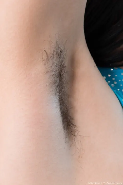 Bellavitana: Thick Brunette Parts Her Thighs and Fingers Her Hairy Bush – photo 3 of 21