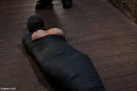 Chloe Camilla: Short-Haired Blonde MILF with Natural Tits Hogtied in Bondage – photo 6 of 21