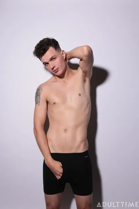 Brunette Guy Strips Naked and Strokes His Cock – photo 9 of 21