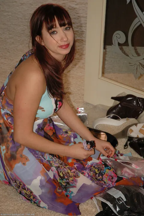 Louisa Lanewood: Thick Redhead MILF Poses in Lingerie and Heels in the Kitchen – photo 8 of 21