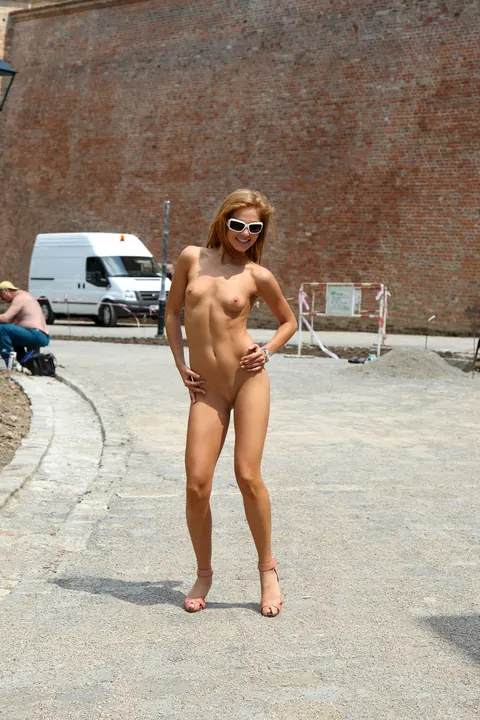 Billy Raise: Brunette with Glasses Spreads Her Pussy in a Car at a Public Venue – photo 2 of 20
