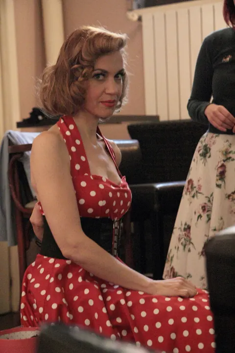 Short-Haired Redhead Poses in a Dress and Heels – photo 4 of 20