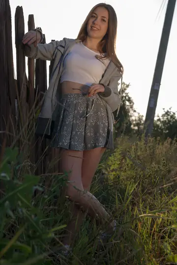 Hrizantema – Ukrainian Brunette in Glasses Undresses in the Forest