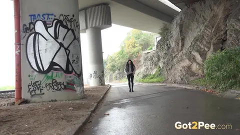 Brunette PAWG Spreads on a Paved Road – photo 1 of 15