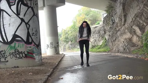 Brunette PAWG Spreads on a Paved Road – photo 2 of 15
