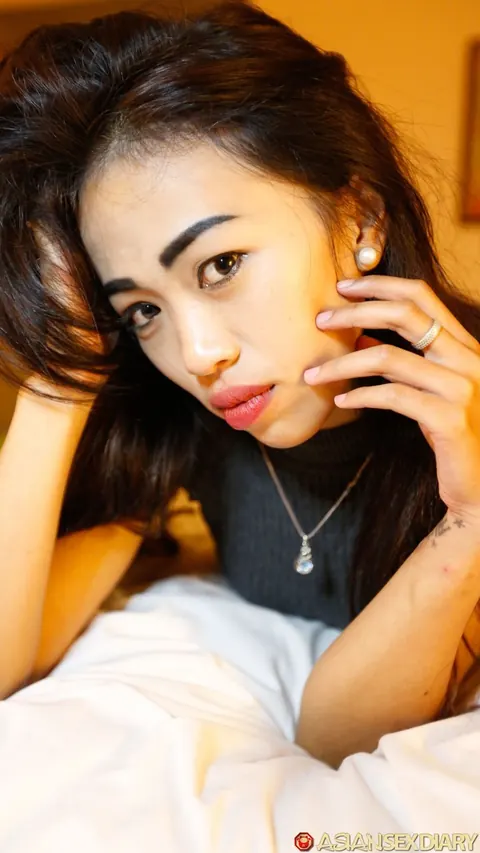 Tall Asian Babe Enjoys Doggy Style Sex – photo 5 of 21