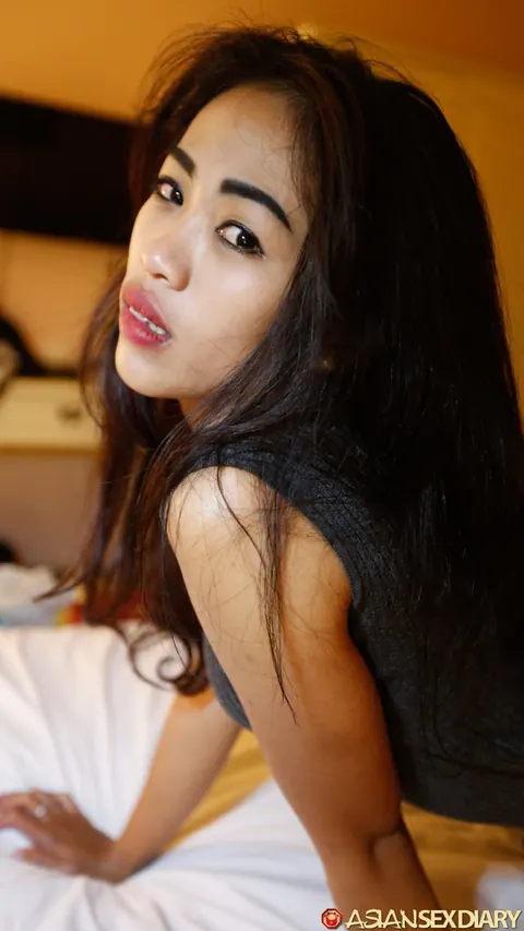 Tall Asian Babe Enjoys Doggy Style Sex – photo 6 of 21