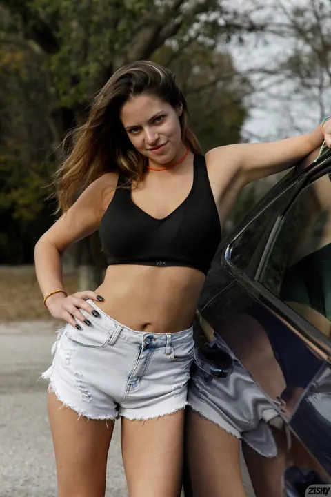 Chase Jenaro: Amateur Brunette Strips Out of Her Shorts Outdoors – photo 12 of 12
