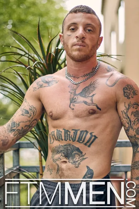 Tattooed Man Masturbates and Uses a Dildo – photo 2 of 20