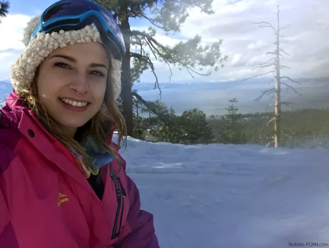 Kristen Scott: Two Skinny Women Pose on the Ski Slopes in Boots – photo 15 of 16