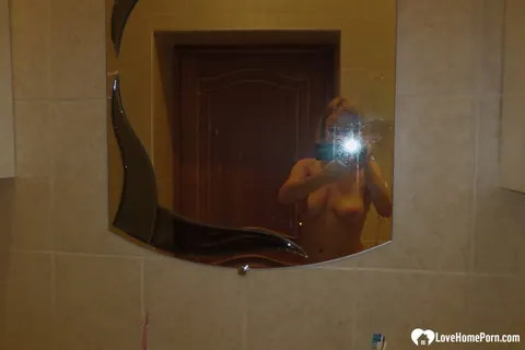 Evelyn Cage: Brunette Shows Her Big Natural Tits in Lingerie Selfies – photo 12 of 14