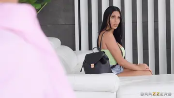 Sapphire Lapiedra – Busty Latina Brunette Kisses and Spreads Her Legs