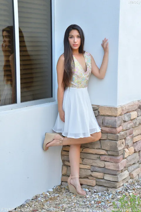Melody Wylde: Asian Brunette Fingers Her Hairy Pussy Outdoors in Heels – photo 17 of 20