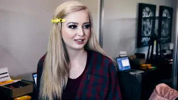 Lexi Lore – Blonde Lesbians Finger and Lick Pussy in Skirts